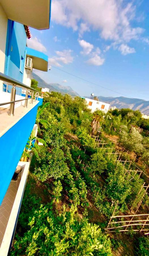 Kred Hotel Orikum Exterior photo